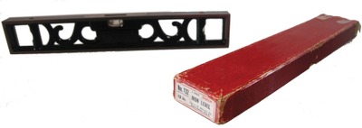L.S. Starrett Company, Athol, Massachusetts, No. 132: Unused 12" Cast Iron Bench Level
