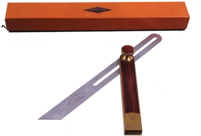 Bridge City Tool Company, Portland, Oregon, No. TB-3 JW: Juara Wood & Brass Bevel