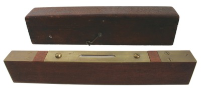 Unmarked: Fully Brass Strapped Mahogany Level