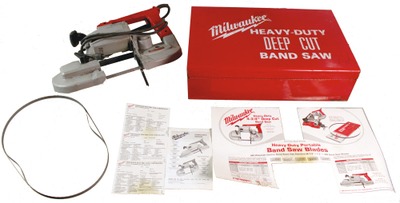 Milwaukee Electric Tool, Brookfield, Wisconsin, No. 6232-6: Portable 6 Amp Band Saw