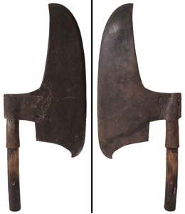 Unmarked: Classic Early "Goosewing" Axe