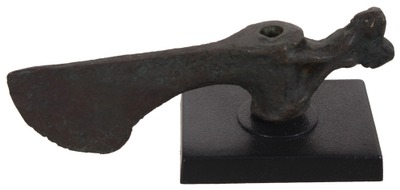 Unmarked: Early Cast Bronze Hatchet Head