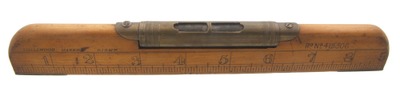 I. & D. Smallwood, Birmingham, England: Raer Boxwood Body Spirit Level