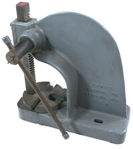 Famco Machine Company, Kenosha, Wisconsin: Heavy Duty Arbor Press