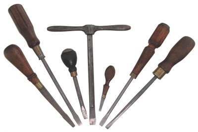 Assorted Makers: Coll. Of Seven Early Type Screwdrivers