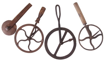 Assorted Makers: Lot Of Four Wheelwrigh's Travelers