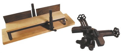 Assorted Makers: Two Clean & Usable Mitre Boxes