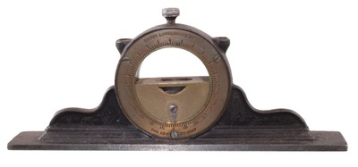 Davis Level & Tool Company, Springfield, Massachusetts, No. 1: Early Patent Inclinometer Level