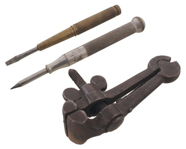 Assorted Makers: Two "Nested" Type Screwdrivers