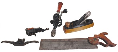 Assorted Makers: Five Clean & Usable Woodworking Tools