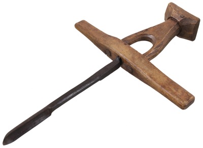 Unmarked: 18th C. Form European Breast Auge