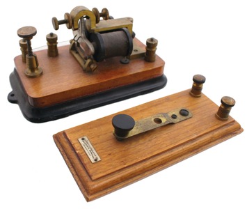 Assorted Makers: Two Extra Clean Telegraphy Items