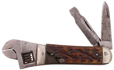 Cattaraugus Cutlery Company, Little Valley, New York, No. W3: Combination Wrench And Knife