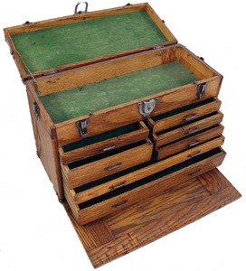 Union Steel Chest Corp., Leroy, New York: Machinist's Oak Body Tool Chest