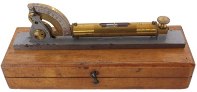 Unmarked: Precision Machinists Inclinometer Level