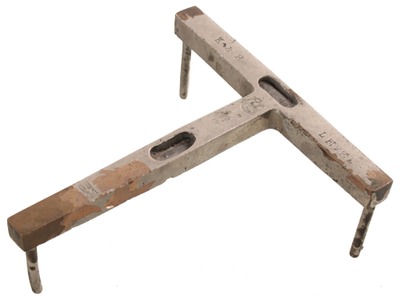 Unmarked: Unus. Three-Foot Brass Spirit Level