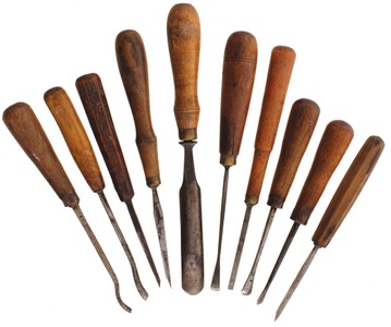 Assorted Makers: Ten Clean & Usabbl Carving Tools