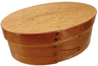 Robert Lindner, Clarence, New York: Artfully Crafted Shaker Box