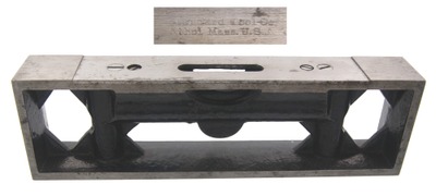 Standard Tool Company, Athol, Massachusetts: 6" Cast Iron Level