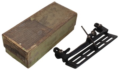 Langdon Mitre Box Company, Millers Falls, Massachusetts: Early Cast Iron Jointer Gauge