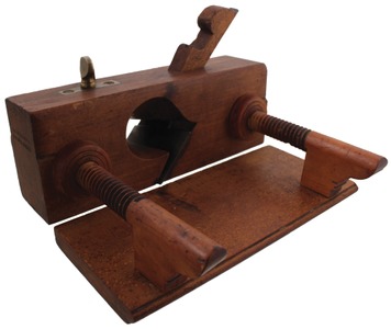 George Burnham Jr., Amherst, Massachusetts: Screw Arm Filletster Plane