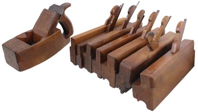Assorted Makers: Stepped Set Of Eight Bead Molding Planes