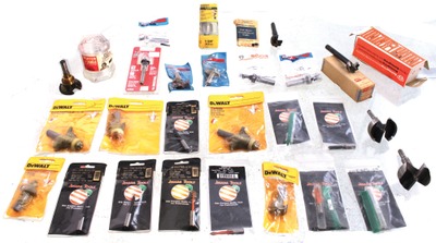 Assorted Makers: Lot Of Extra Clean Router & Boring Bits