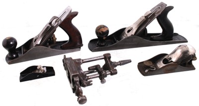 Stanley Rule & Level: Lot Of Clean & Usabl Woodworking Tools