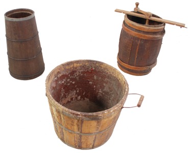Unmarked: Early Wooden Barrel