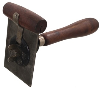 Union Manufacturing Company, New Britain, Connecticut: Carleton's Patent Cabinet Scraper