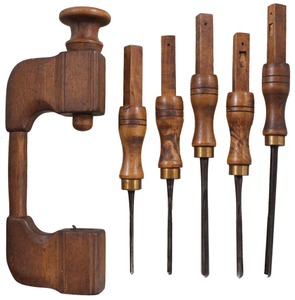 Unmarked: Early "Pod" Type Wooden Bit Brace