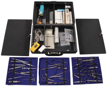 Storz, Karl/Tuttlingen, Germany: Cast Set Of Opthalmological Inst