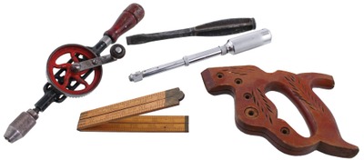 Assorted Makers: Five Clean & Usabl Woodworking Tools