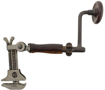 Lowentraut Manufacturing Company, Newark, New Jersey: "20th Century Combinatino Brace