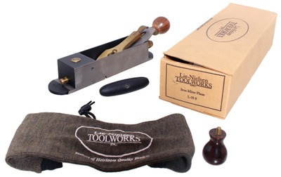 Lie-Nielsen Tool Works, Warren, Maine, No. LN-9: Cabinet Maker's Block Plane