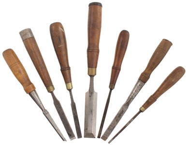 Assorted Makers: Wkg. Set Of Seven Tang & Socket Chisels