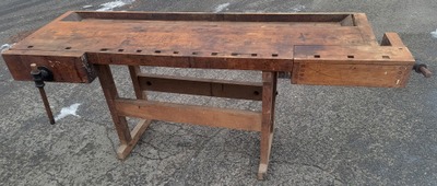 Unmarked: Classic Cabinet Mkrs Work Bench