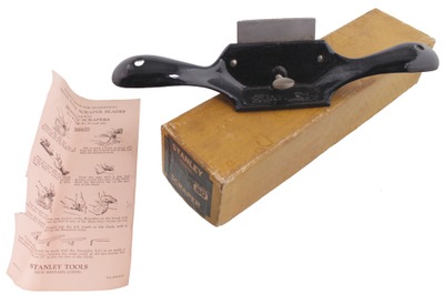 Stanley Rule & Level, No. 80: Cast Iron Cabinet Scraper