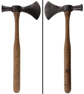 Unmarked: Shapely 19th C. Kitchen Hammer