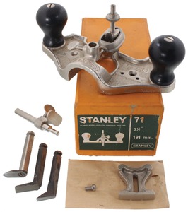 Stanley Tools, Sheffield, England, No. 71: Extra Clean Router Plane