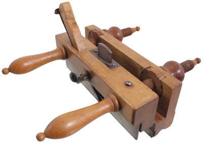 Unmarked: European Screw Arm Plow Plane