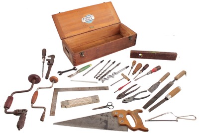 Stanley Rule & Level, No. 912: Uncommon Hinge Top Tool Chest