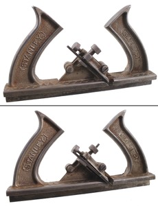 Stanley Rule & Level, No. 147: Cast Iron T. & G. Plane