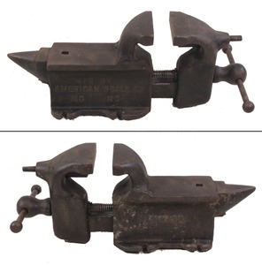 American Scale Company, Kansas City, Missouri, No. 20: 4' Jaw Combination Anvil & Vise