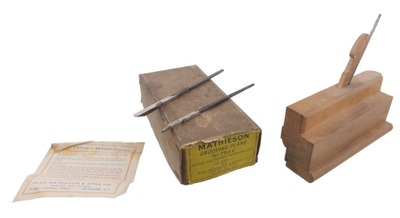 Alex. Mathieson & Son, Glasgow, Scotland, No. 770 C: Adjustable Fence Grooving Molding Plane