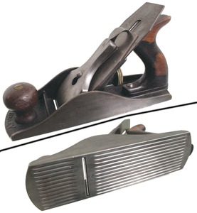 Stanley Rule & Level, No. 4 1/2: Wide, Heavy Smooth Plane