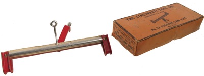Cincinnati Tool Company, Cincinnati, Ohio, No. 22: Unused Bench Mount Folding Saw Vise
