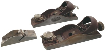 Stanley Rule & Level: Three Extra Clean Later Type Carpenters Slicks