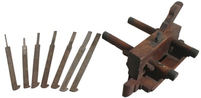 John Moseley & Son, London, England: Unhdld. Wedge Arm Plow  Plane