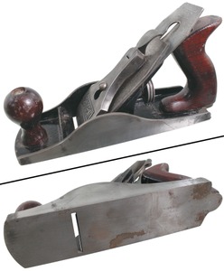 Sargent & Company, New Haven, Connecticut, No. 409: 9" Smoothing Metallic Plane